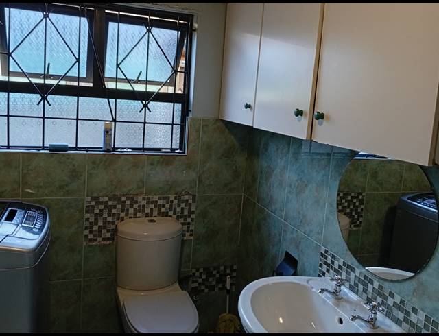 3 BEDROOM HOUSE FOR SALE IN MANDELA PARK